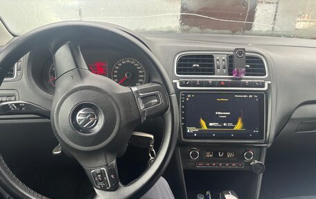 Volkswagen Polo VI (EU Market), 2012 год, 755 000 рублей, 15 фотография