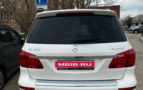 Mercedes-Benz GL-Класс, 2014 год, 3 550 000 рублей, 5 фотография