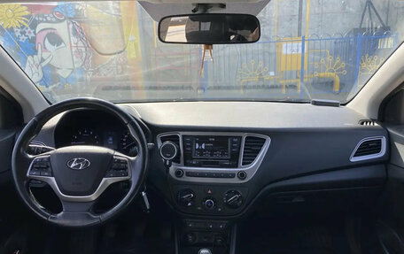 Hyundai Solaris II рестайлинг, 2019 год, 1 150 000 рублей, 7 фотография