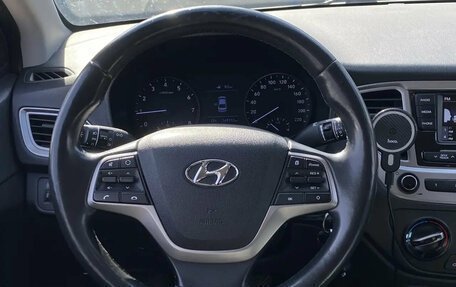 Hyundai Solaris II рестайлинг, 2019 год, 1 150 000 рублей, 8 фотография