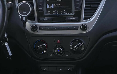 Hyundai Solaris II рестайлинг, 2019 год, 1 150 000 рублей, 9 фотография