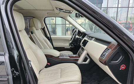 Land Rover Range Rover IV рестайлинг, 2016 год, 5 000 000 рублей, 13 фотография