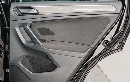 Volkswagen Tiguan II, 2018 год, 2 750 000 рублей, 20 фотография