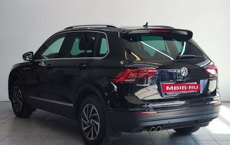 Volkswagen Tiguan II, 2018 год, 2 750 000 рублей, 7 фотография
