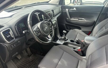 KIA Sportage IV рестайлинг, 2018 год, 2 150 000 рублей, 6 фотография