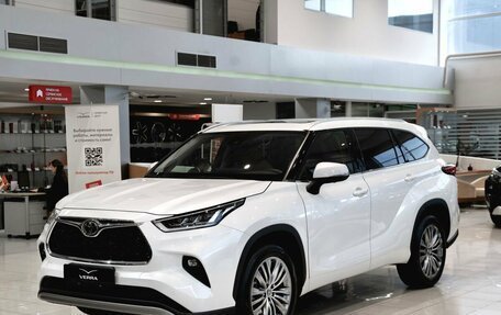 Toyota Highlander, 2026 год, 5 600 000 рублей, 1 фотография