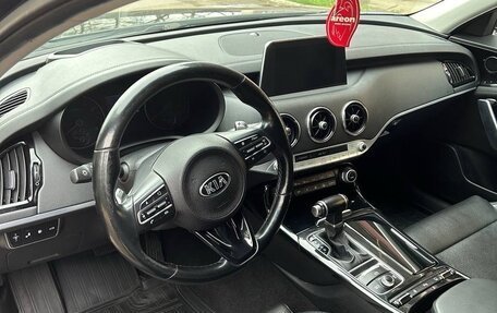 KIA Stinger I, 2019 год, 2 550 000 рублей, 19 фотография