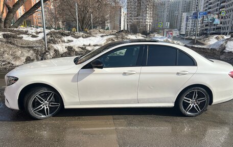 Mercedes-Benz E-Класс, 2017 год, 2 900 000 рублей, 5 фотография