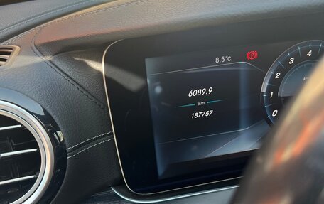 Mercedes-Benz E-Класс, 2017 год, 2 900 000 рублей, 16 фотография