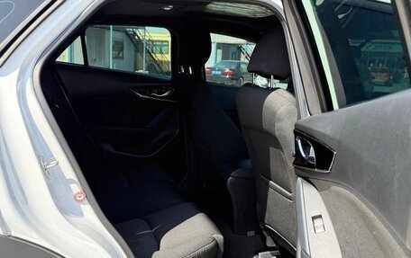 Mazda CX-4, 2023 год, 2 300 000 рублей, 17 фотография
