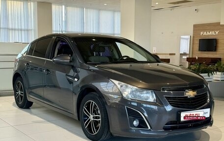 Chevrolet Cruze II, 2013 год, 899 000 рублей, 3 фотография