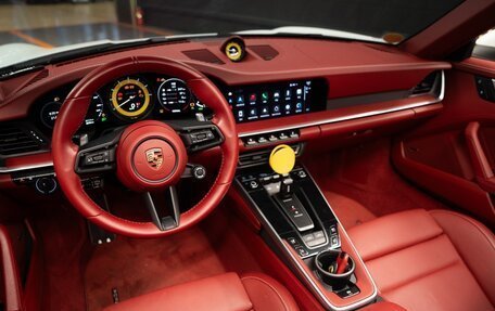 Porsche 911, 2023 год, 16 500 000 рублей, 5 фотография