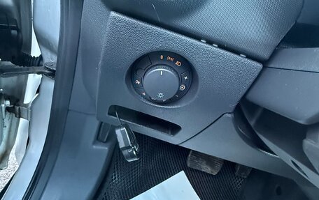 Opel Corsa D, 2008 год, 599 999 рублей, 17 фотография