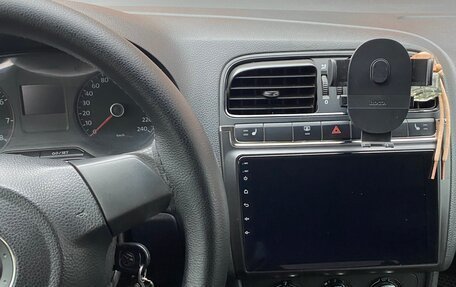 Volkswagen Polo VI (EU Market), 2014 год, 722 000 рублей, 3 фотография