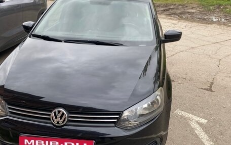 Volkswagen Polo VI (EU Market), 2014 год, 722 000 рублей, 2 фотография