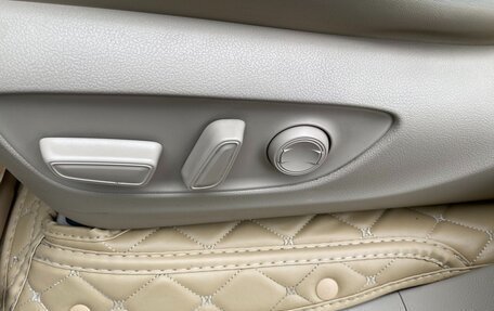 Toyota Land Cruiser, 2022 год, 10 300 000 рублей, 12 фотография