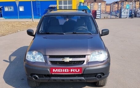 Chevrolet Niva I рестайлинг, 2015 год, 690 000 рублей, 10 фотография