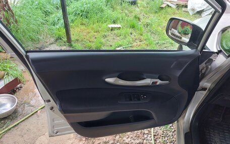 Toyota Auris II, 2007 год, 600 000 рублей, 10 фотография