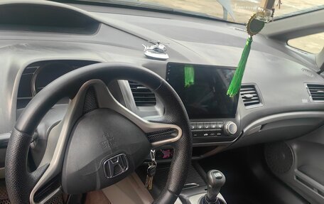 Honda Civic VIII, 2007 год, 700 000 рублей, 4 фотография