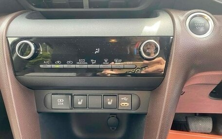 Toyota Yaris Cross, 2022 год, 1 590 002 рублей, 11 фотография