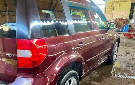 Skoda Yeti I рестайлинг, 2014 год, 810 000 рублей, 2 фотография