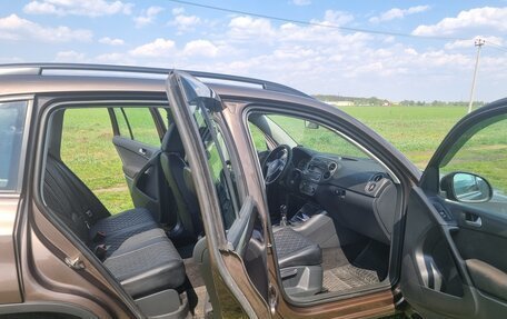 Volkswagen Tiguan I, 2015 год, 1 500 000 рублей, 6 фотография
