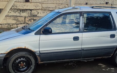 Mitsubishi Chariot III, 1997 год, 130 000 рублей, 2 фотография