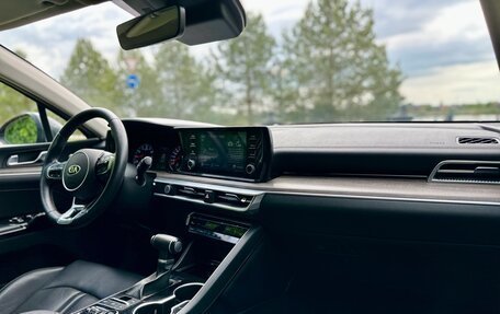 KIA K5, 2021 год, 2 191 000 рублей, 24 фотография