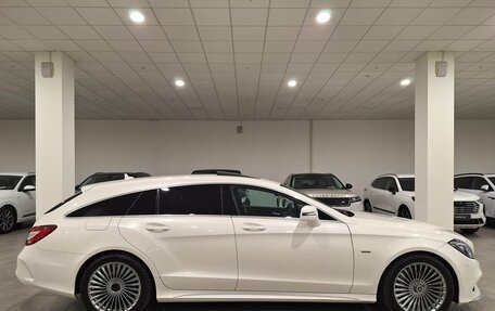 Mercedes-Benz CLS, 2017 год, 3 650 000 рублей, 4 фотография