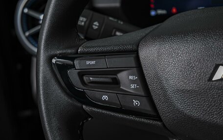 Chevrolet Monza, 2024 год, 1 753 000 рублей, 21 фотография