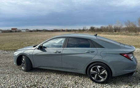 Hyundai Elantra, 2022 год, 1 620 000 рублей, 3 фотография