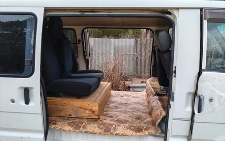 Mazda Bongo IV, 2001 год, 300 000 рублей, 4 фотография