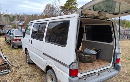Mazda Bongo IV, 2001 год, 300 000 рублей, 5 фотография