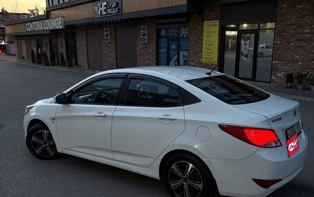Hyundai Solaris II рестайлинг, 2015 год, 995 000 рублей, 4 фотография