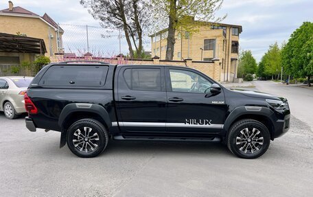 Toyota Hilux VIII, 2021 год, 5 390 000 рублей, 8 фотография