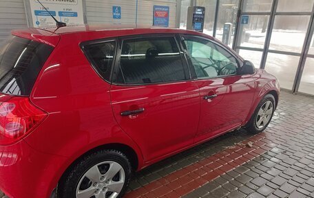 KIA cee'd I рестайлинг, 2007 год, 490 000 рублей, 1 фотография