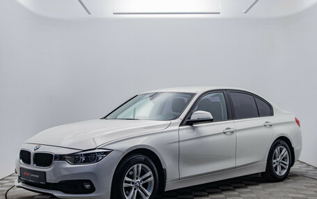 BMW 3 серия, 2017 год, 2 378 000 рублей, 1 фотография