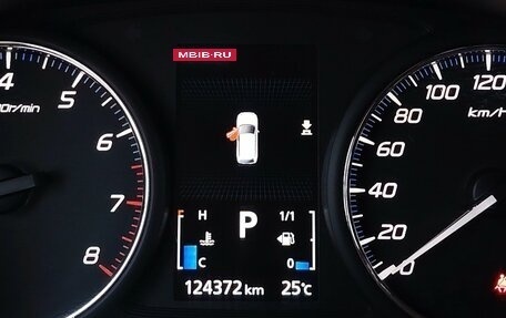 Mitsubishi Outlander III рестайлинг 3, 2018 год, 1 849 000 рублей, 18 фотография