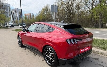Ford Mustang Mach-E I, 2022 год, 5 390 000 рублей, 3 фотография