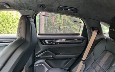 Porsche Cayenne III, 2022 год, 21 700 000 рублей, 17 фотография