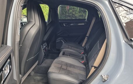 Porsche Cayenne III, 2022 год, 21 700 000 рублей, 25 фотография