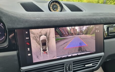Porsche Cayenne III, 2022 год, 21 700 000 рублей, 36 фотография