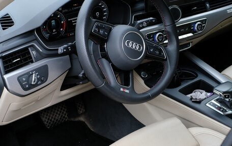 Audi A4, 2019 год, 3 990 000 рублей, 10 фотография