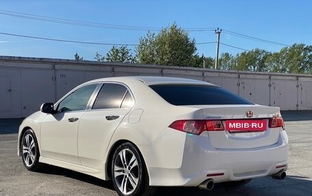 Honda Accord VIII рестайлинг, 2011 год, 1 450 000 рублей, 3 фотография