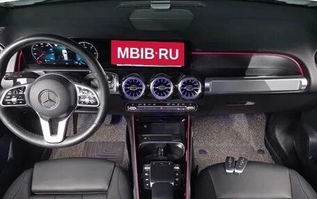 Mercedes-Benz GLB, 2021 год, 2 478 000 рублей, 4 фотография