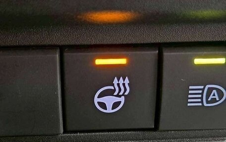 Toyota Yaris Cross, 2022 год, 1 520 000 рублей, 30 фотография