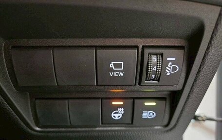 Toyota Yaris Cross, 2022 год, 1 520 000 рублей, 29 фотография