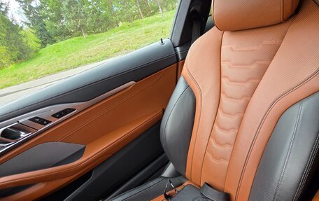 BMW 8 серия, 2019 год, 7 850 000 рублей, 24 фотография