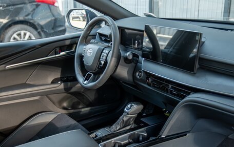 Toyota Camry, 2026 год, 3 990 000 рублей, 12 фотография