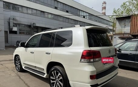 Toyota Land Cruiser 200, 2019 год, 6 350 000 рублей, 6 фотография